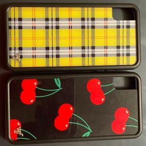 Two IPhone XS Max Wildflower cases